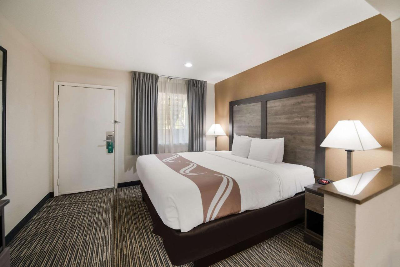Quality Inn & Suites Лафкін Екстер'єр фото
