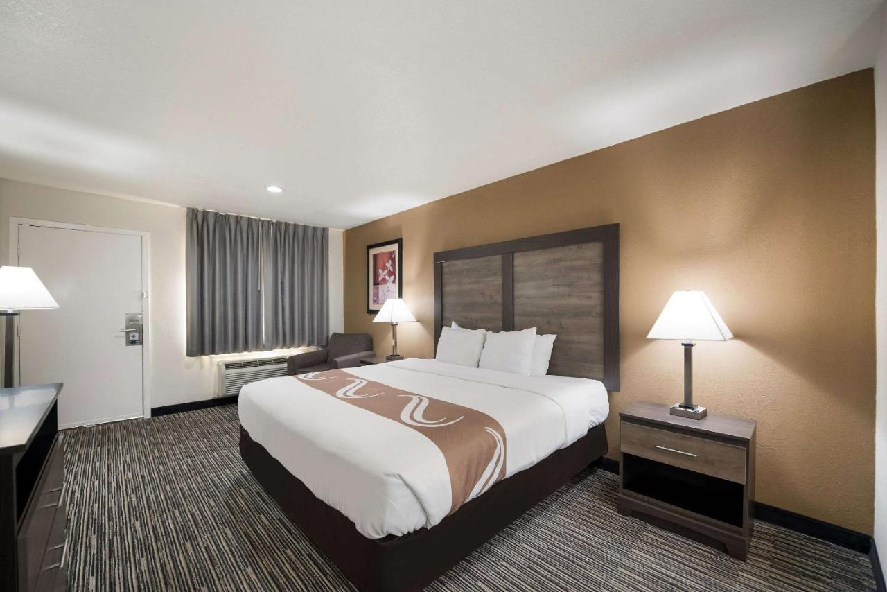 Quality Inn & Suites Лафкін Екстер'єр фото
